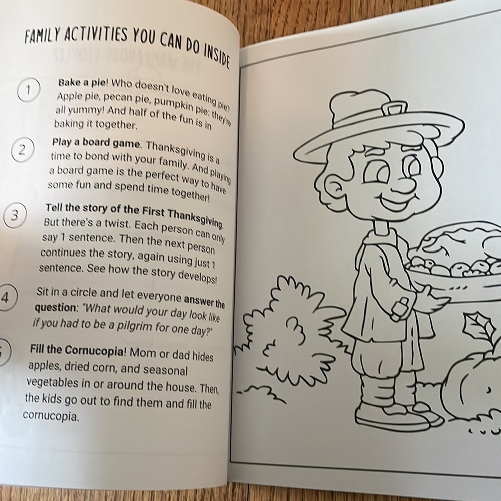 Thanksgiving Activity Books - Picture 10 of 11